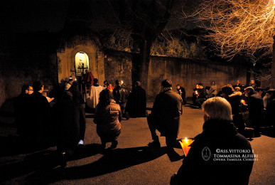 Via Crucis Opera Familia Christi